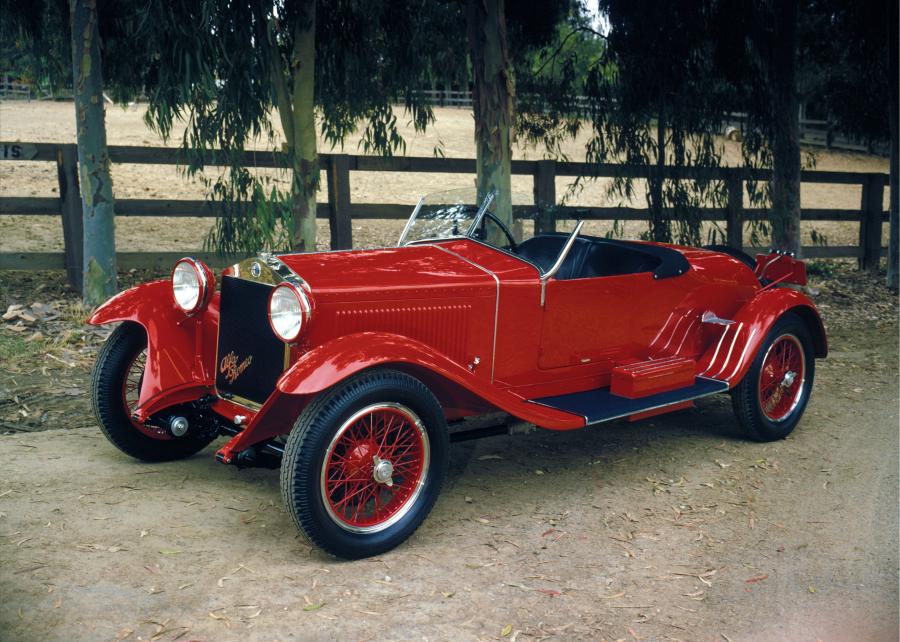  Alfa Romeo 6C 1500 Sport Spider Tre Posti 1928 года  (фото 1 из 12)